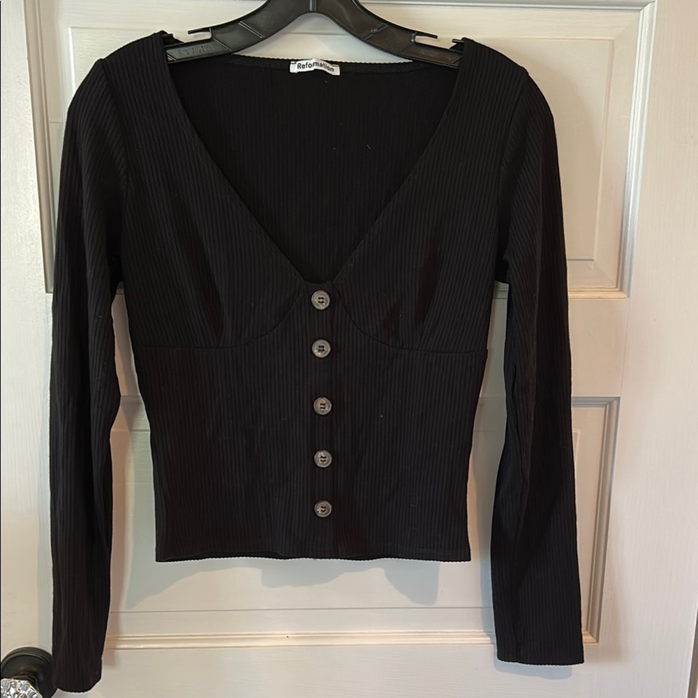 Reformation Black ribbed long sleeve tencil top
